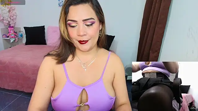 Paulina-Becerraa online show from 03/31/26, 04:36