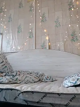 Snapshot of Tupo070481 chatting on 02/25/26, 08:36 Tupo070481 online show from 02/25/26, 08:36