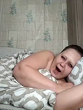 Tupo070481 online show from 10/30/25, 01:15