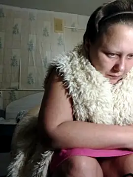 Tupo070481 online show from 12/18/25, 07:29