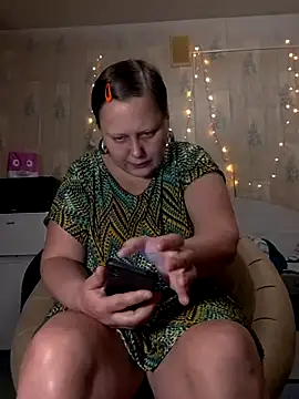 Snapshot of Tupo070481 chatting on 01/12/26, 05:09 Tupo070481 online show from 01/12/26, 05:09