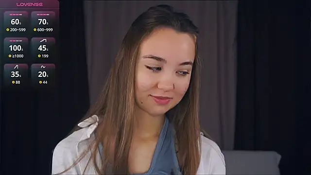 Snapshot of KayleenCurtis chatting on 09/24/25, 05:25 KayleenCurtis online show from 09/24/25, 05:25