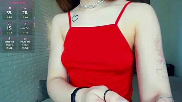 KayleenCurtis online show from 04/12/26, 04:16