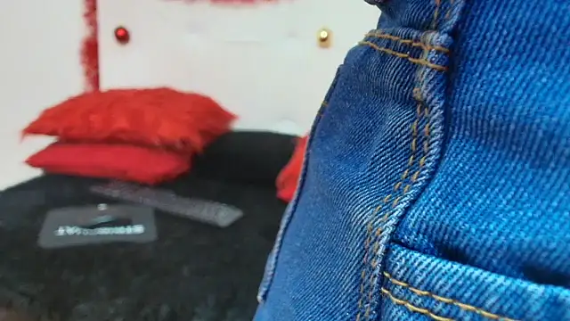 amy lennox online show from 12/18/25, 12:31