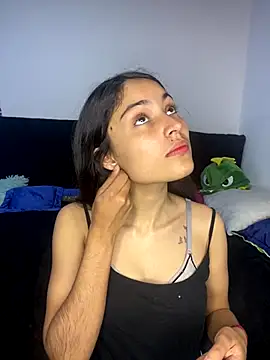 hotwife26 online show from 12/17/25, 04:23