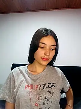 Snapshot of hotwife26 chatting on 02/12/26, 07:08 hotwife26 online show from 02/12/26, 07:08