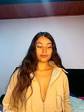 hotwife26 online show from 10/31/25, 12:24