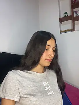 hotwife26 online show from 04/28/26, 02:27