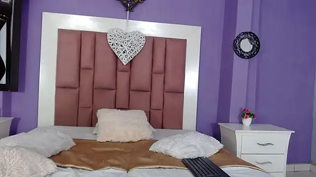 ChiaraLudovica online show from 09/15/25, 02:50