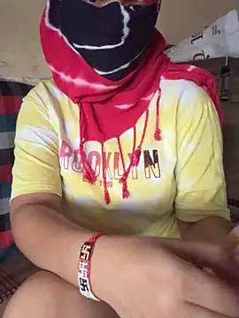 crazy111girl online show from 02/05/26, 05:14