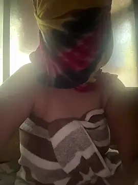 crazy111girl online show from 02/20/26, 08:16