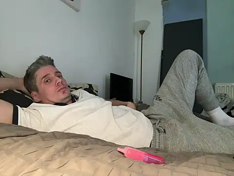 shyandchilling online show from 03/24/26, 02:28