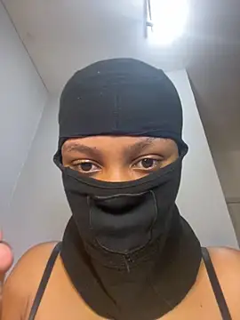 Sexy blackwoman online show from 02/22/26, 10:39