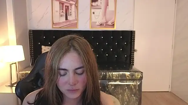 mia millan b online show from 09/10/25, 08:19