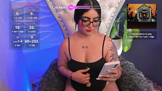 April  foxx online show from 10/19/25, 03:59