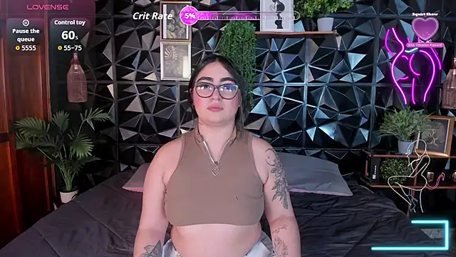 April  foxx online show from 11/18/25, 03:04