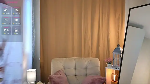 Snapshot of LouisaChaobal chatting on 09/11/25, 02:11 LouisaChaobal online show from 09/11/25, 02:11