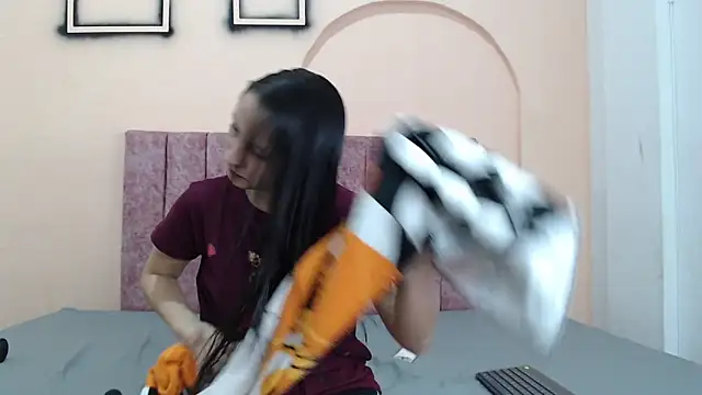 aiiram hard sex online show from 02/09/26, 01:03