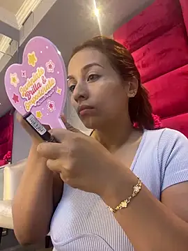 Snapshot of VictoriaFerro chatting on 06/28/26, 12:11 VictoriaFerro online show from 06/28/26, 12:11