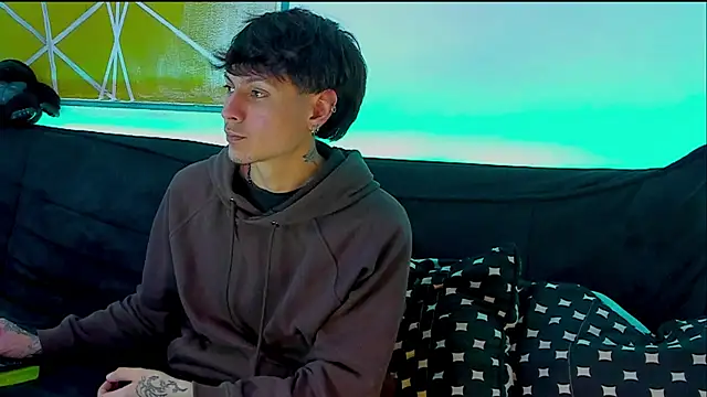 Dioniso guy8 online show from 04/01/26, 08:39