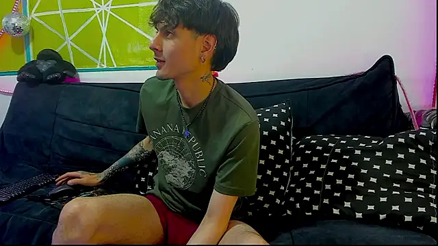 Dioniso guy8 online show from 03/28/26, 08:10