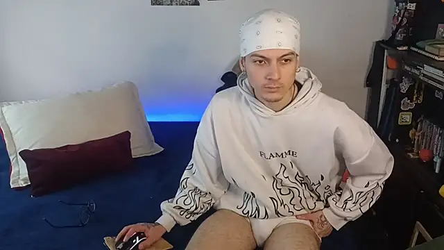 Dioniso guy8 online show from 10/09/25, 04:29