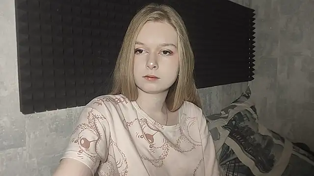 LiaVibes online show from 02/11/26, 07:19