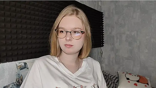 LiaVibes online show from 03/02/26, 06:47