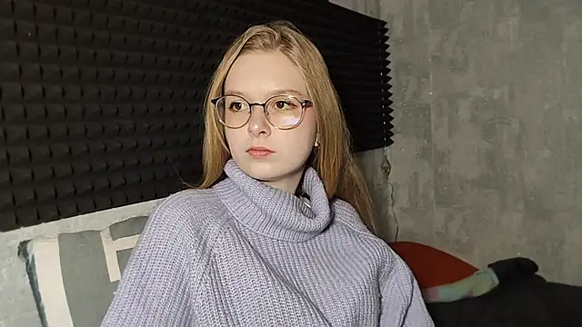 LiaVibes online show from 02/13/26, 07:08