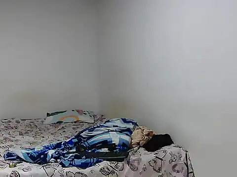 kate bliss online show from 09/23/25, 07:43