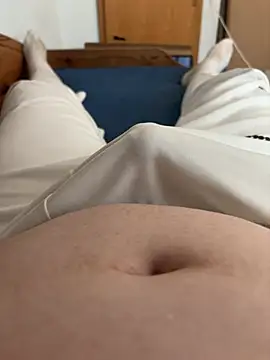 f3l1xxx69 online show from 05/27/26, 01:18