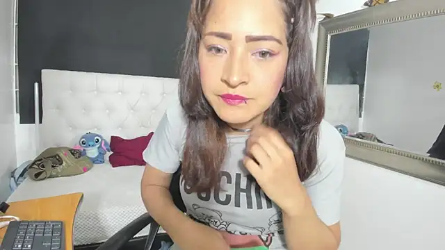 Snapshot of evelynesex chatting on 10/02/25, 02:59 evelynesex online show from 10/02/25, 02:59