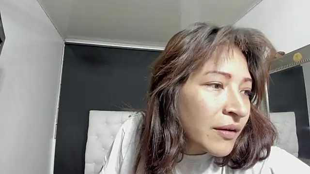 evelynesex online show from 02/10/26, 04:22