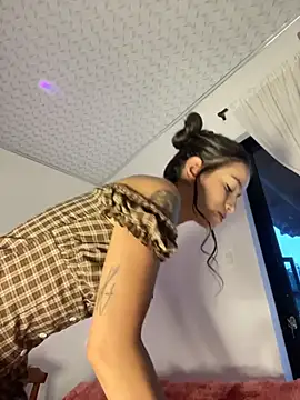 alysa g  online show from 05/06/26, 11:09