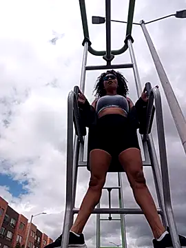 BiiancaEstradaa online show from 02/19/26, 03:42