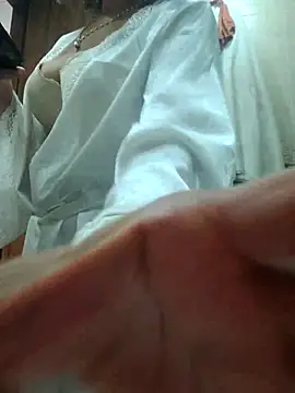 BiiancaEstradaa online show from 01/13/26, 06:12