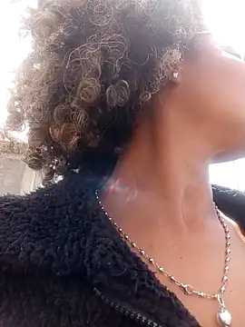 BiiancaEstradaa online show from 02/07/26, 04:48