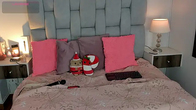 Snapshot of Seraphyne666 chatting on 01/14/26, 07:17 Seraphyne666 online show from 01/14/26, 07:17