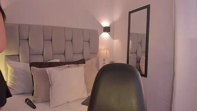 Seraphyne666 online show from 04/04/26, 04:57