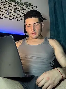 Ian kai online show from 10/28/25, 03:07