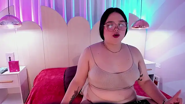 Lushi Love online show from 11/09/25, 10:36