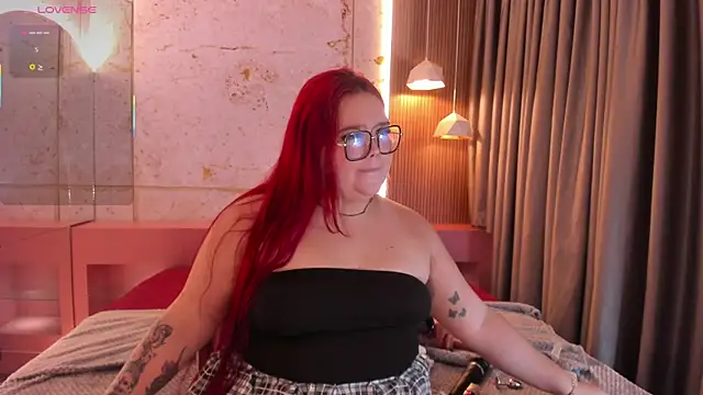 Lushi Love online show from 05/24/26, 03:28