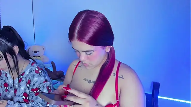 Im naho online show from 09/23/25, 03:46