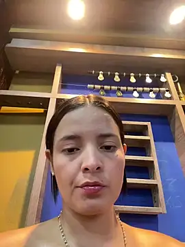 Mia jhoonson online show from 03/24/26, 10:10