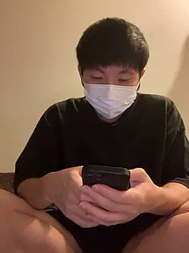 Snapshot of ta_ku16 chatting on 09/24/25, 02:01 ta ku16 online show from 09/24/25, 02:01