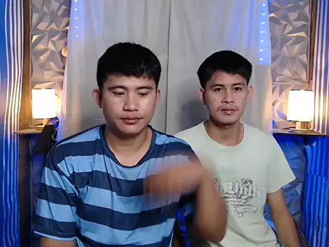 Snapshot of asianmilker24 chatting on 09/12/25, 10:59 asianmilker24 online show from 09/12/25, 10:59