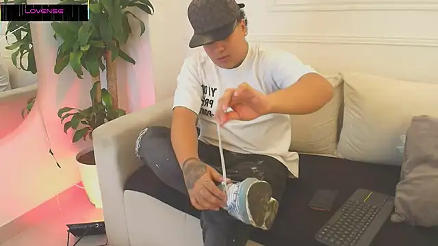 Naim Bennetsex online show from 10/25/25, 06:41