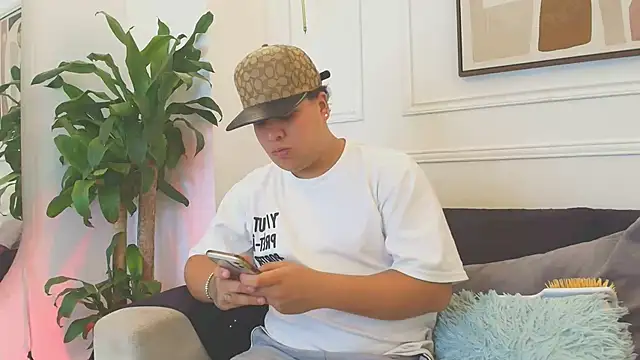 Naim Bennetsex online show from 10/26/25, 07:25