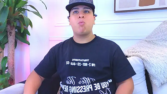 Naim Bennetsex online show from 02/24/26, 02:23