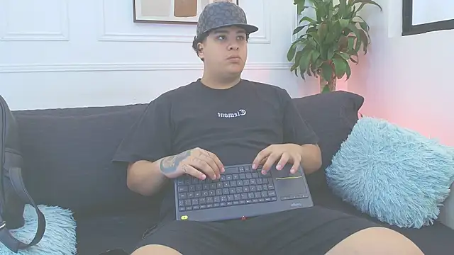 Naim Bennetsex online show from 11/29/25, 07:14